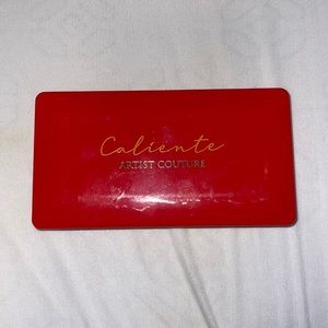 Caliente eyeshadow pallet